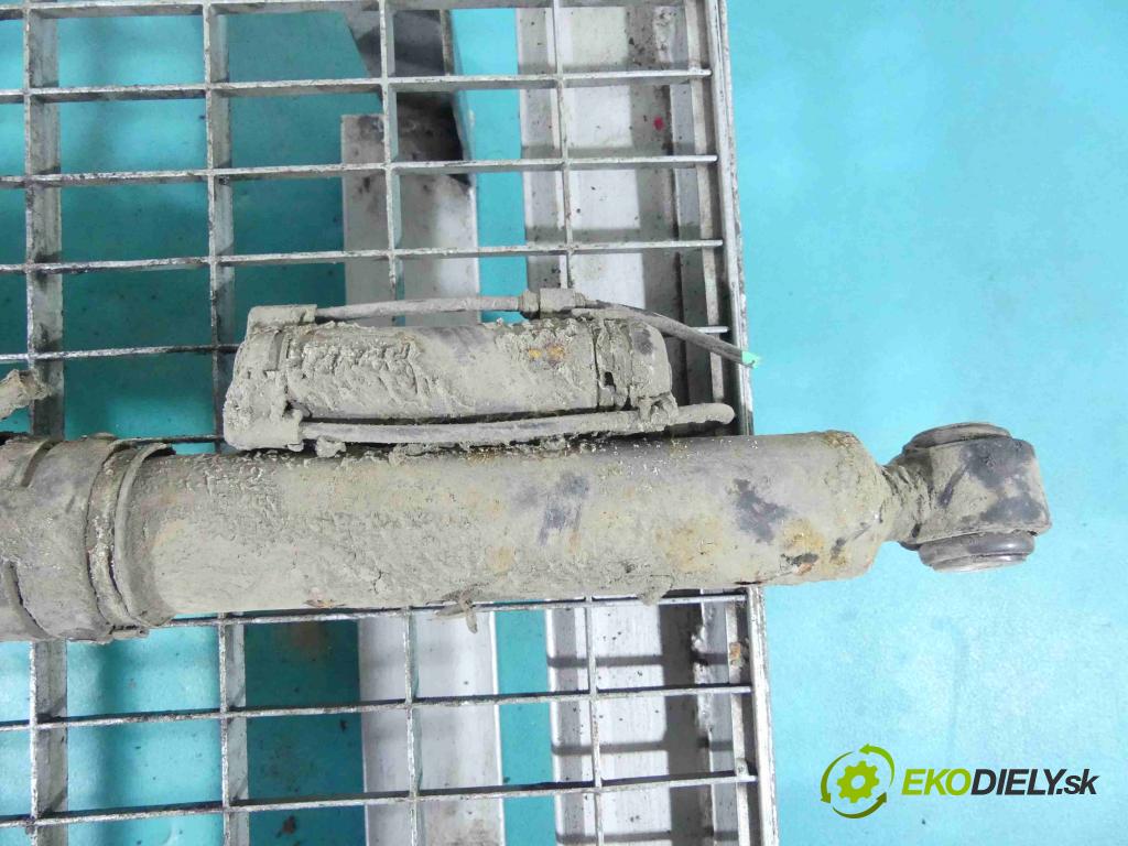 Mercedes S W220 1998-2005 3.2 V6 224 hp automatic 165 kW 3199 cm3 4- tlumič zadní pravý