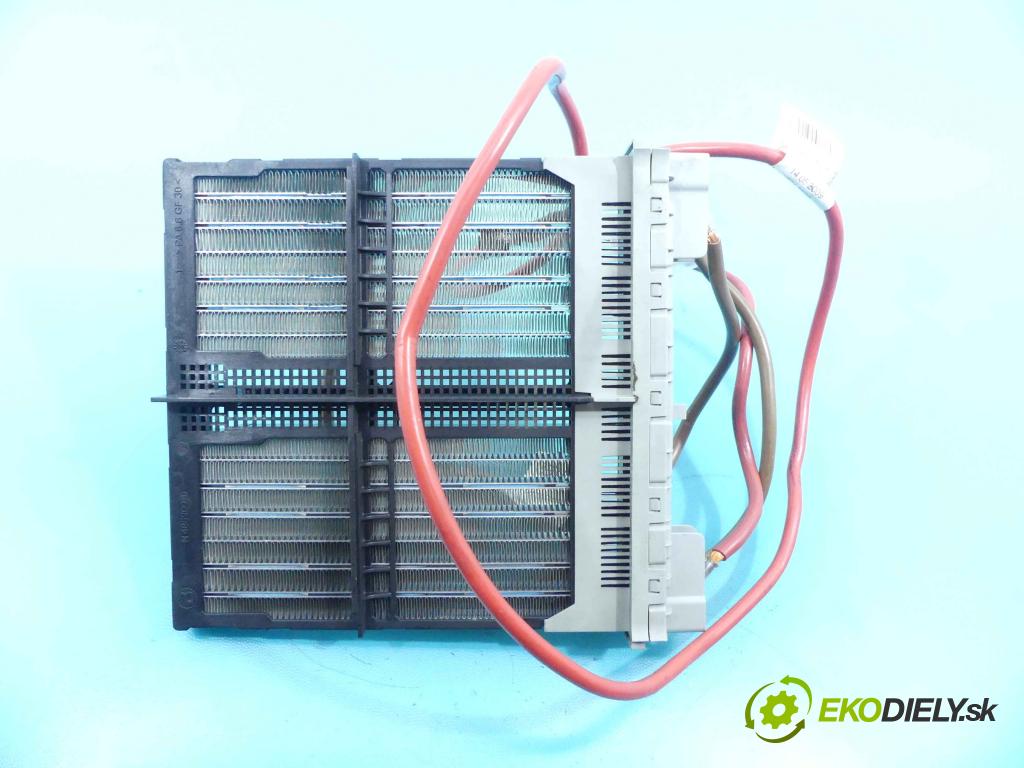 Mercedes C W204 2007-2014 3.0 cdi V6 224hp automatic 165 kW 2987 cm3 4- radiator A2048300461 (Radiátory kúrenia)