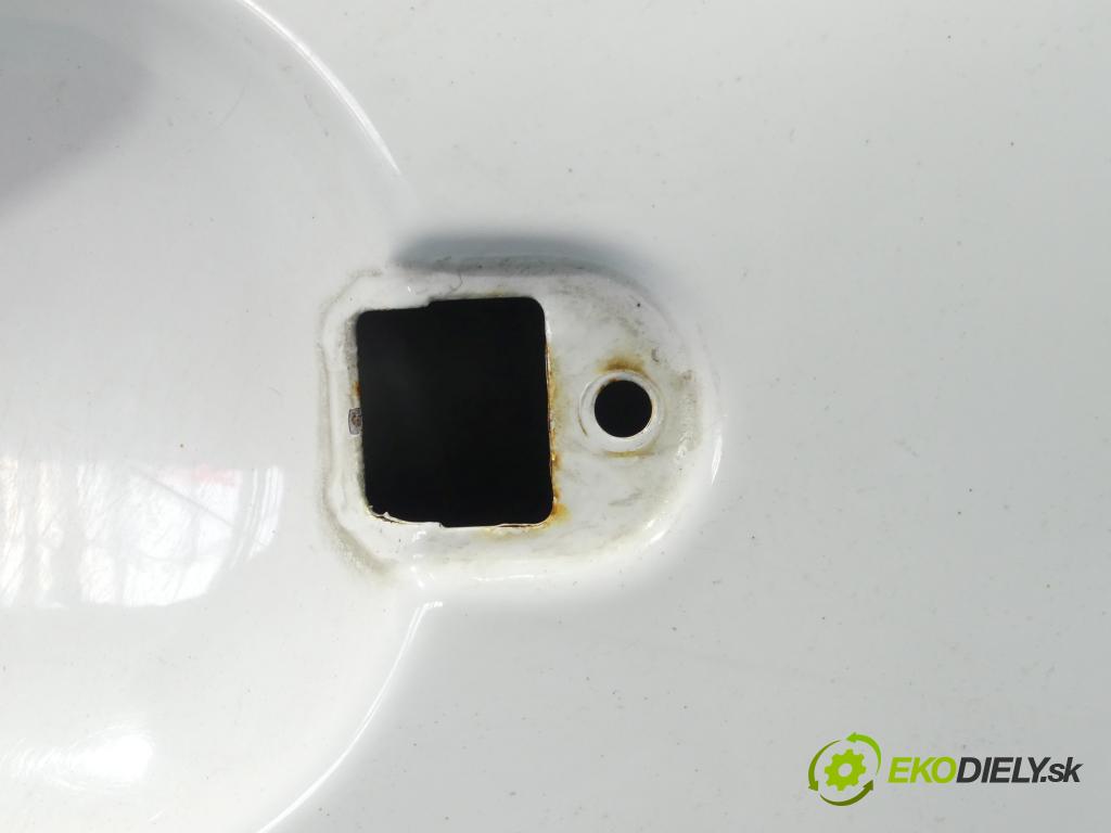 Skoda Yeti 2009-2012 2.0 tdi 4X4 140 HP manual 103 kW 1968 cm3 5- dvere predné pravé  (Ostatné)