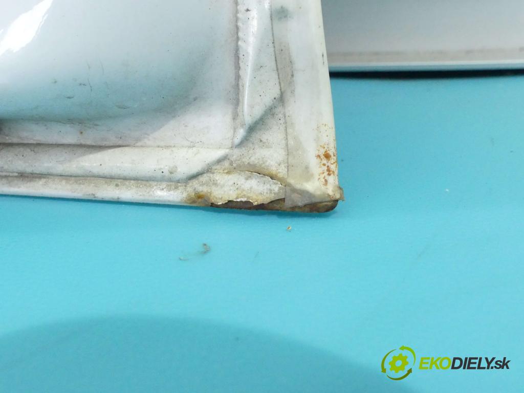 Skoda Yeti 2009-2012 2.0 tdi 4X4 140 HP manual 103 kW 1968 cm3 5- dvere predné pravé  (Ostatné)