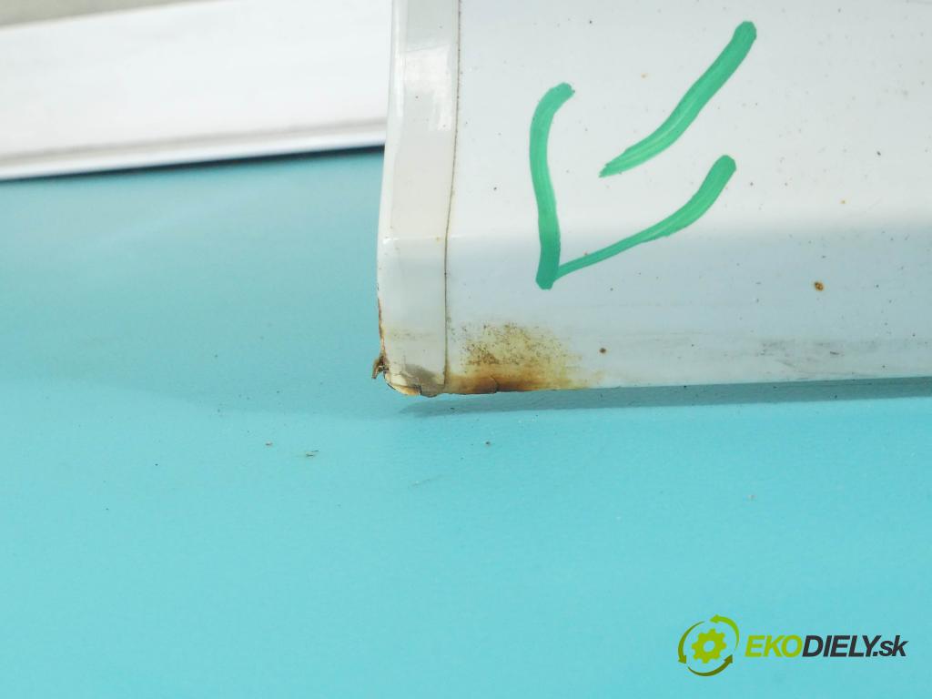 Skoda Yeti 2009-2012 2.0 tdi 4X4 140 HP manual 103 kW 1968 cm3 5- dvere predné pravé  (Ostatné)