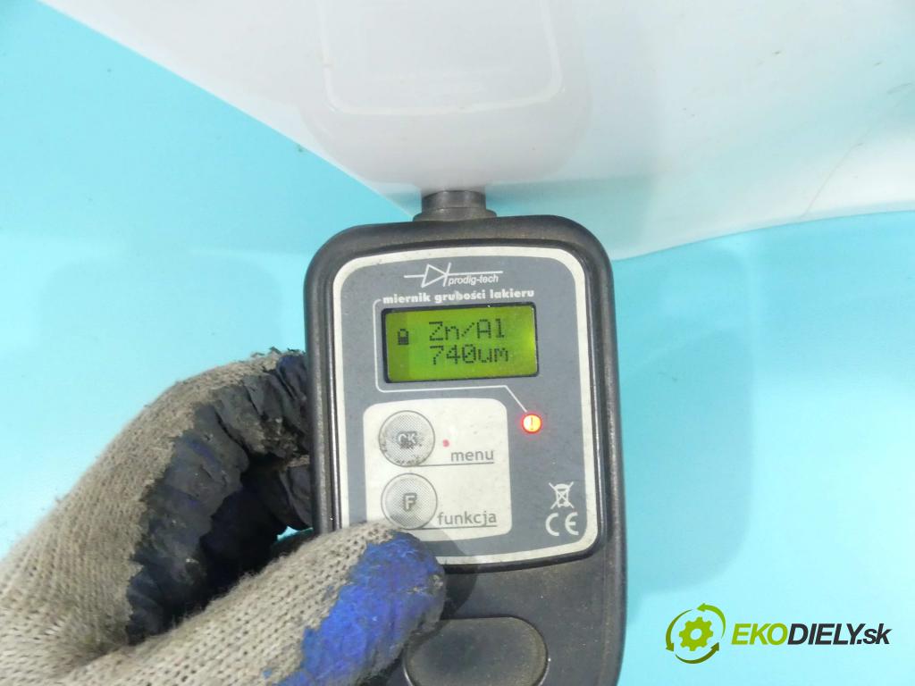 Skoda Yeti 2009-2012 2.0 tdi 4X4 140 HP manual 103 kW 1968 cm3 5- dvere zadné pravé  (Ostatné)