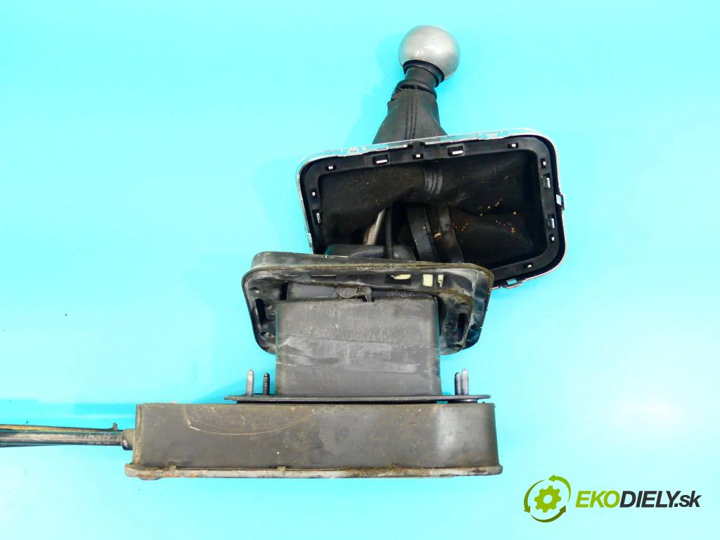 Peugeot 407 2.0 hdi 136 HP manual 100 kW 1997 cm3 4- Páka: Změny: stupeň,rýchlosť  (Rýchlostné páky / kulisy)