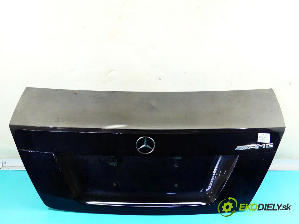 Mercedes C W204 2007-2014 3.0 cdi V6 224 hp automatic 165 kW 2987 cm3 4- zadní kufrové dveře  (Zadní kapoty)