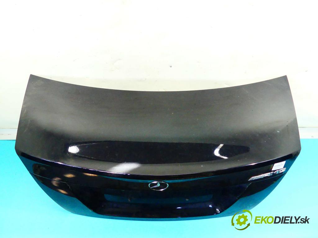 Mercedes C W204 2007-2014 3.0 cdi V6 224 hp automatic 165 kW 2987 cm3 4- zadní kufrové dveře  (Zadní kapoty)