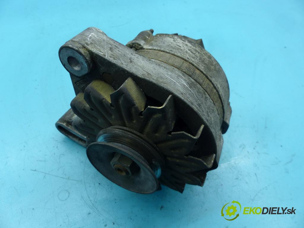 Fiat Uno 1.0 45KM manual 33 kW 999 cm3 5- Alternator 63320034 (Alternátory)