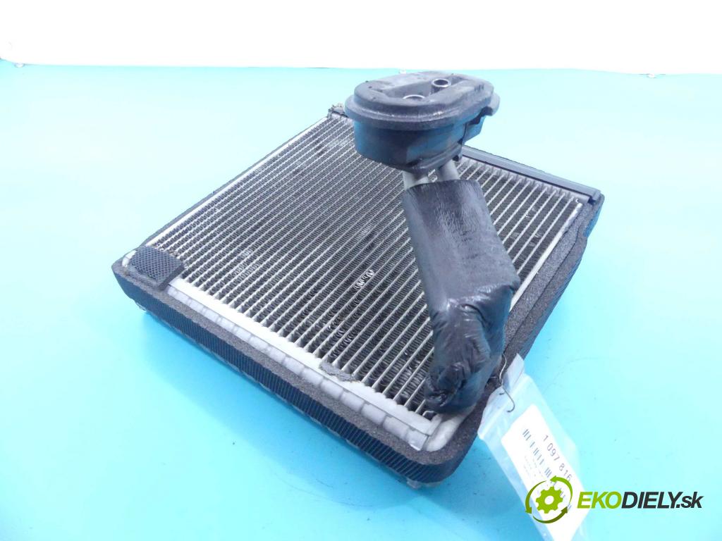 Skoda Yeti 2009-2012 2.0 tdi 4X4 140 HP manual 103 kW 1968 cm3 5- radiator  (Radiátory kúrenia)