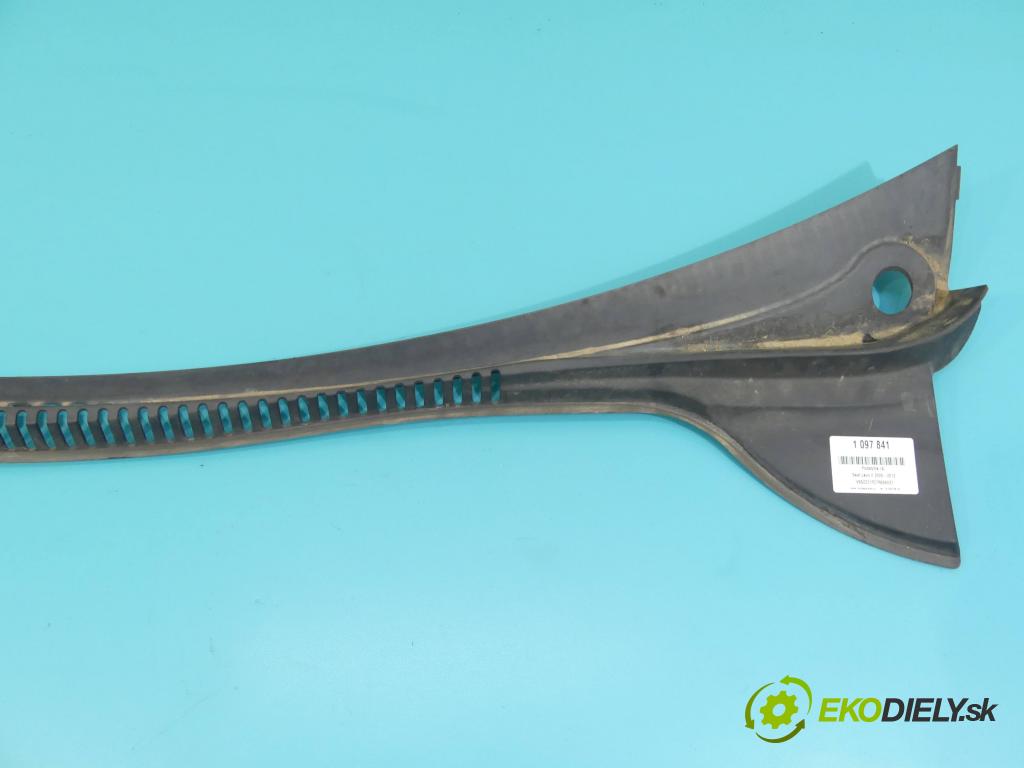 Seat Leon II 2005-2012 1.9 tdi 105 HP manual 77 kW 1896 cm3 5- torpédo 1P0853185B (Torpéda)