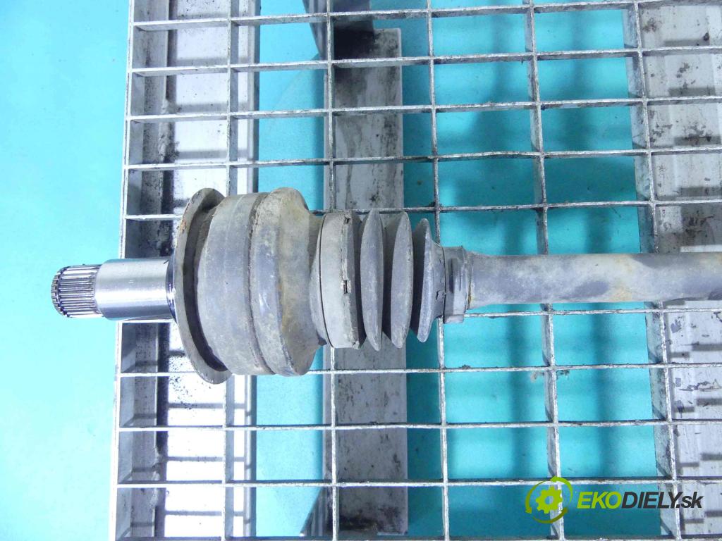 Mercedes C W204 2007-2014 3.0 cdi V6 224hp automatic 165 kW 2987 cm3 4- poloos pravé  (Poloosy)