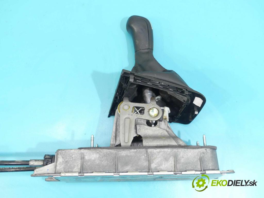 Skoda Yeti 2009-2012 2.0 tdi 4X4 140 HP manual 103 kW 1968 cm3 5- Páka: Změny: stupeň,rýchlosť 1K0711049CK (Rýchlostné páky / kulisy)