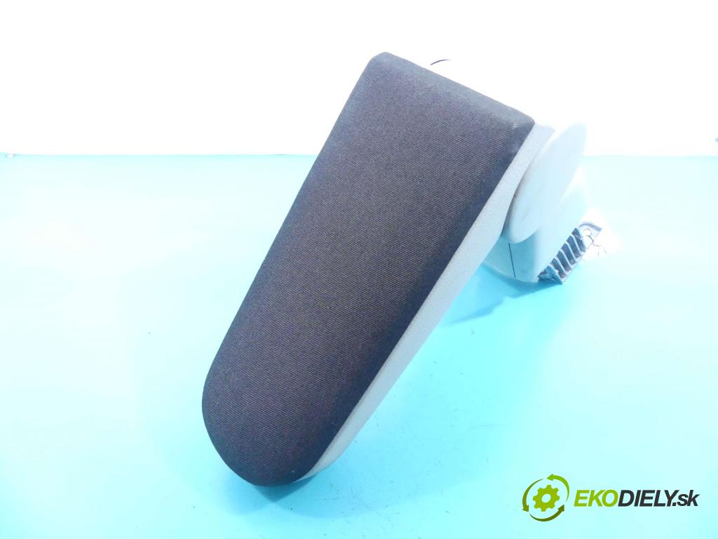 Skoda Fabia II 2007-2014 1.6 16v 105 HP manual 77 kW 1598 cm3 5- operadlo  (Lakťové opierky)