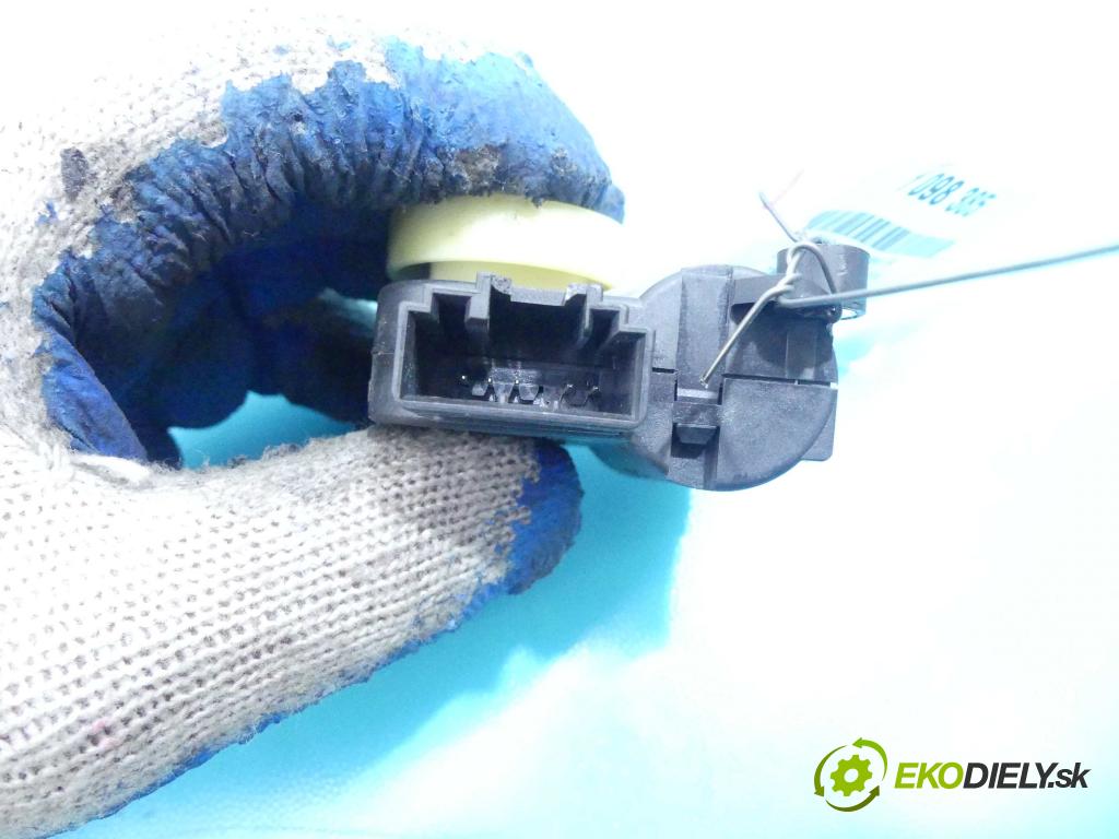 Skoda Fabia II 2007-2014 1.6 16v 105 HP manual 77 kW 1598 cm3 5- motor: kúrenia 0132601357