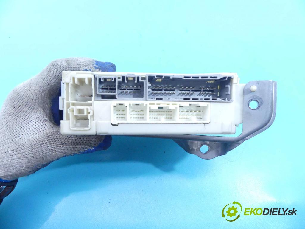Lexus IS II 2005-2013 2.2d 150 HP manual 110 kW 2231 cm3 4- modul riadiaca jednotka 82730-53052 (Ostatné)