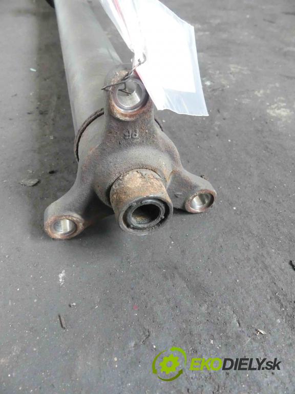 Mercedes C W203 2000-2007 2,2.0 cdi 150 HP automatic 110 kW 2148 cm3 5- Hřídel: jízda:  (Kardaňové hriadele)