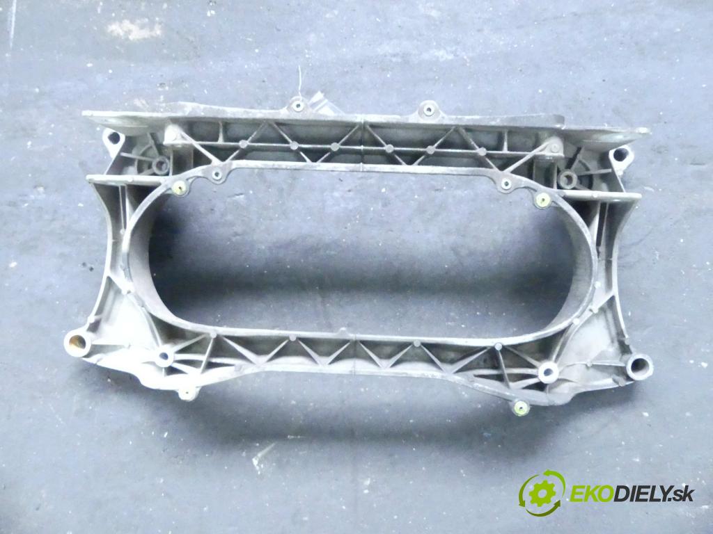 Lexus IS II 2005-2013 2.2d 150 hp manual 110 kW 2231 cm3 4- výztuha motoru