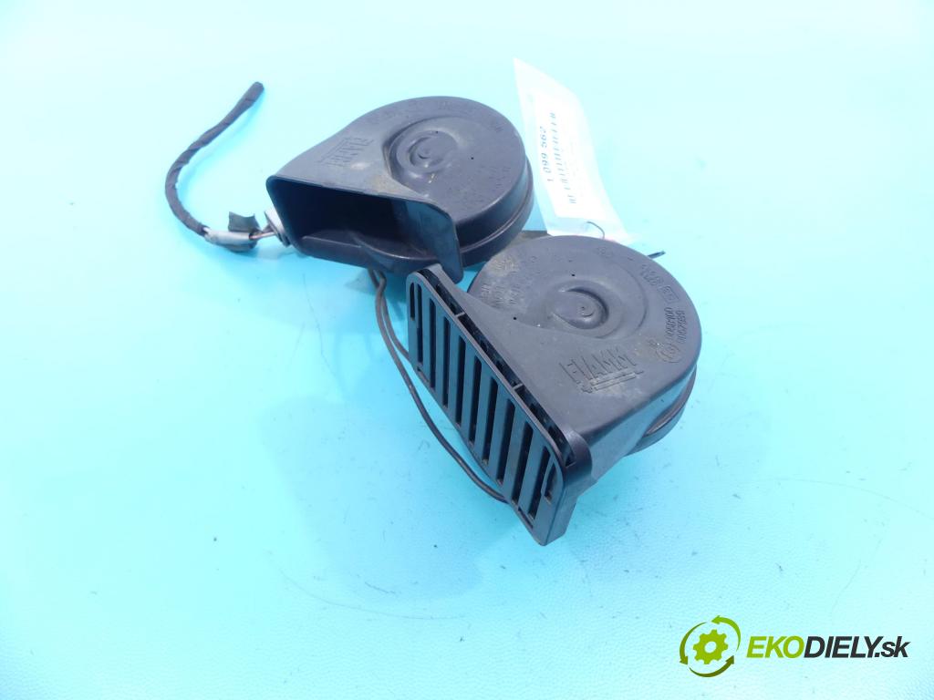 Renault Laguna III 2007-2015 2.0 dci 150 hp manual 110 kW 1995 cm3 5- Klakson: