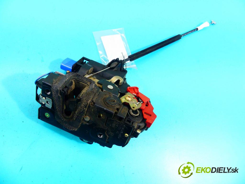 Skoda Roomster 1.6 16v 105 HP manual 77 kW 1598 cm3 5- zámok zadné pravý 5J7839016A