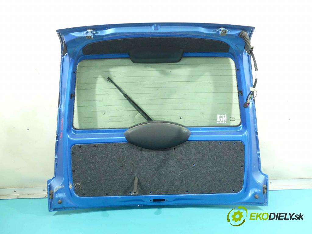 Skoda Roomster 1.6 16v 105 HP manual 77 kW 1598 cm3 5- zadna kufor  (Zadné kapoty)