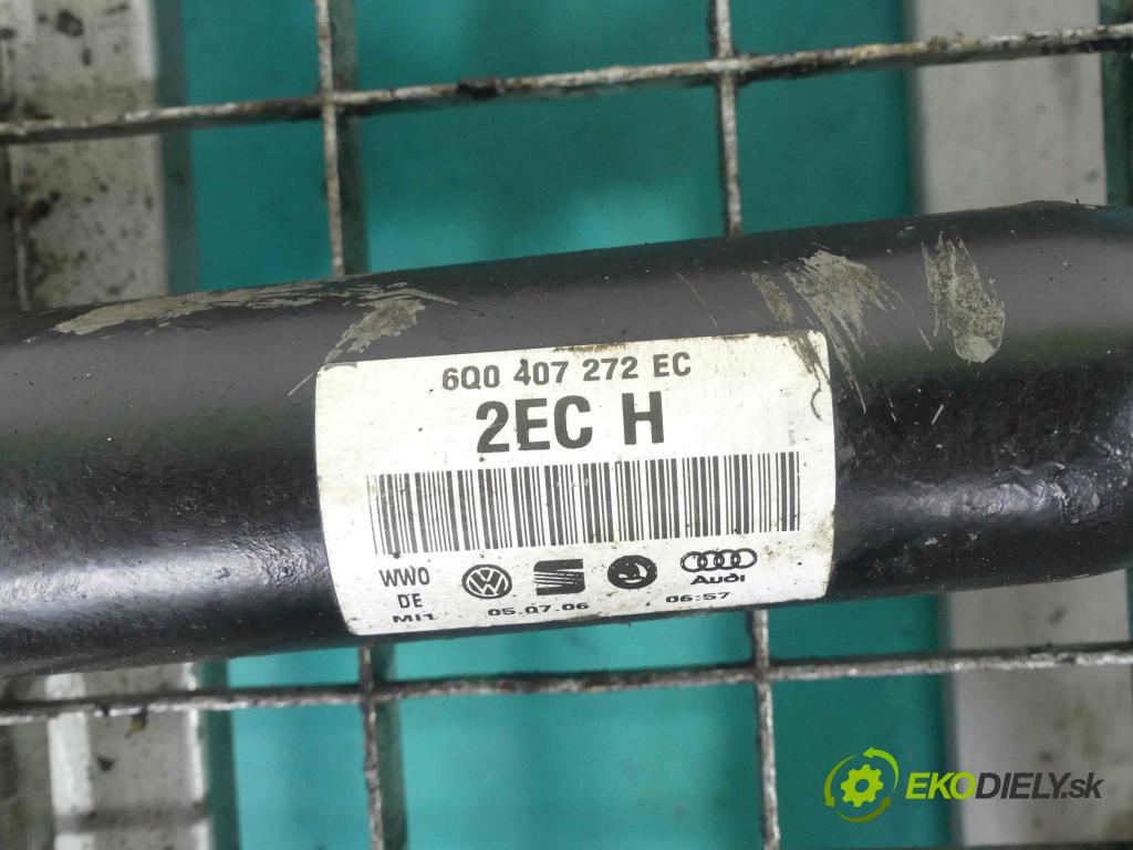 Skoda Roomster 1.6 16v 105 HP manual 77 kW 1598 cm3 5- poloos pravé 6Q0407272EC (Poloosy)