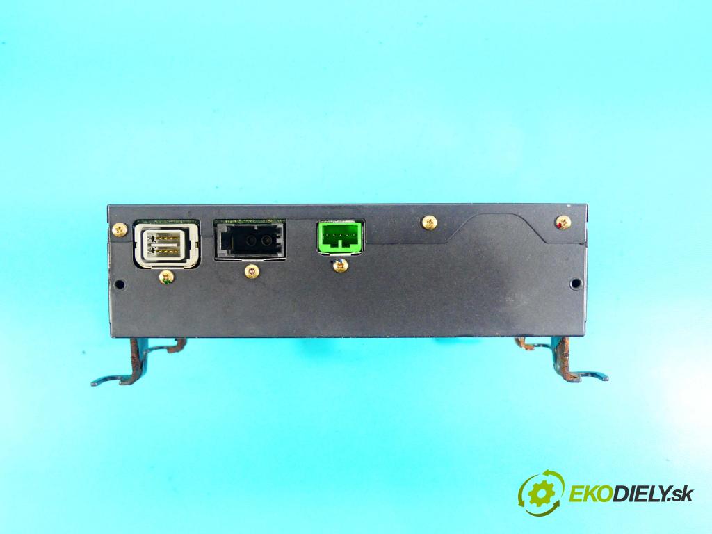 Volvo XC90 I 2002-2014 2.9 T 272 HP automatic 200 kW 2922 cm3 5- Menič: cd 8633680-1 (CD meniče)