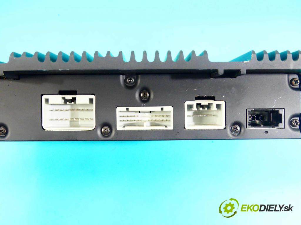 Volvo XC90 I 2002-2014 2.9 T 272 hp automatic 200 kW 2922 cm3 5- Zesilovač: 30657755 (Zesilovače)