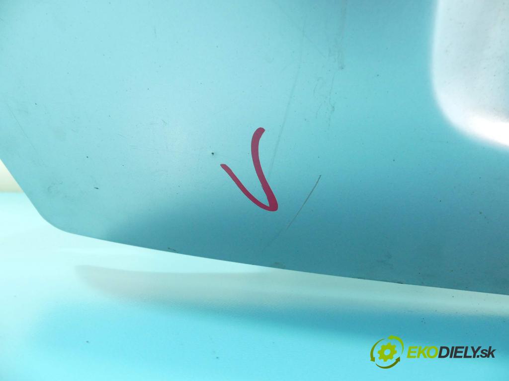 Skoda Octavia I 1996-2010 1.6 SR 102 HP manual 75 kW 1595 cm3 5- zadna kufor  (Zadné kapoty)