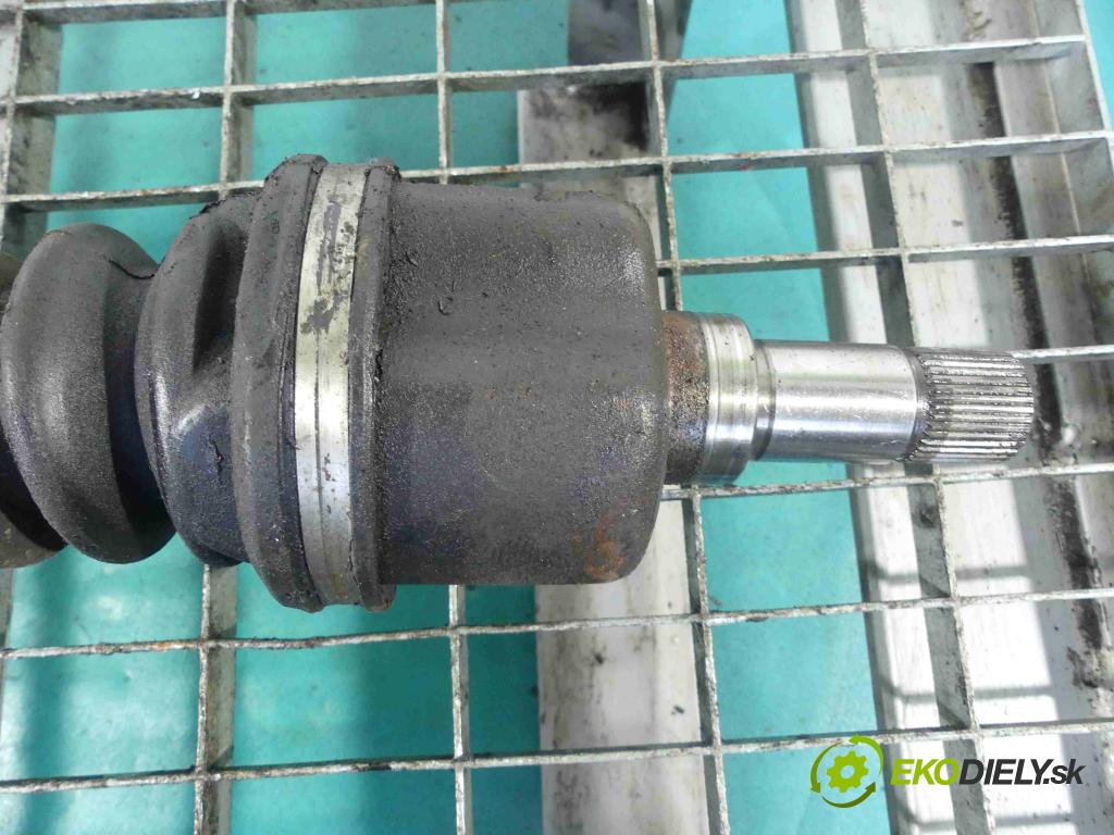 Citroen C8 2002-2014 2.0 hdi 107 HP manual 79 kW 1997 cm3 5- poloos ľavé  (Poloosy)