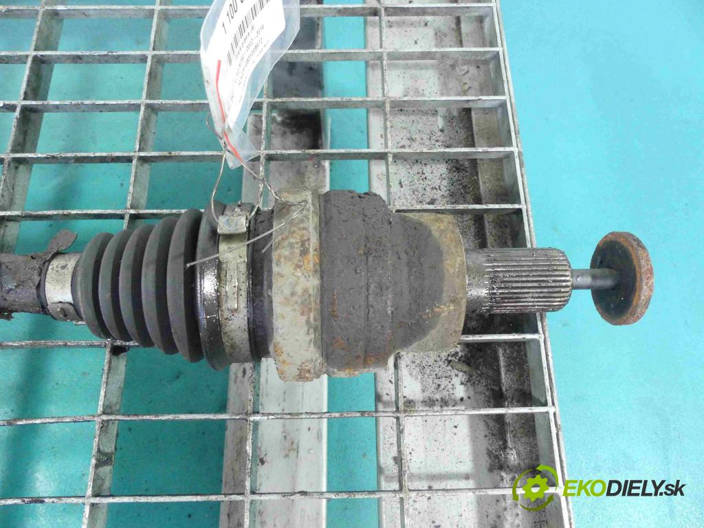 Volvo XC90 I 2002-2014 2.9 T 272 HP automatic 200 kW 2922 cm3 5- poloos pravé  (Poloosy)