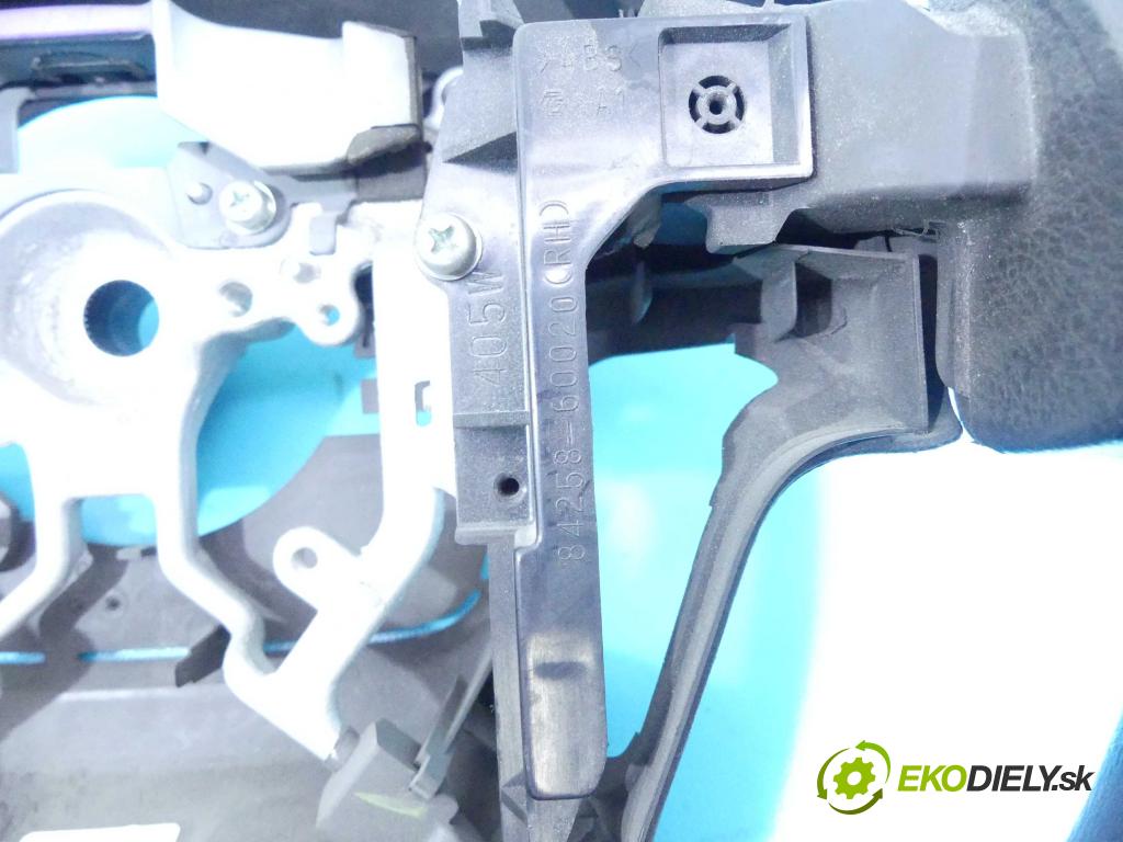 Toyota Land Cruiser J200 2007- 4.5 V8 D4D 328KM automatic 241 kW 4461 cm3 5- volant 84259-60020 (Volanty)