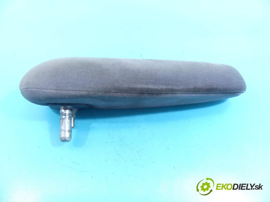 Peugeot 307 1.4 hdi 68 HP manual 50 kW 1398 cm3 5- operadlo  (Lakťové opierky)