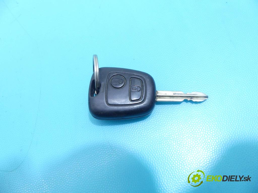 Peugeot 307 1.4 75 HP manual 55 kW 1360 cm3 5- Spínačka  (Spínacie skrinky a kľúče)