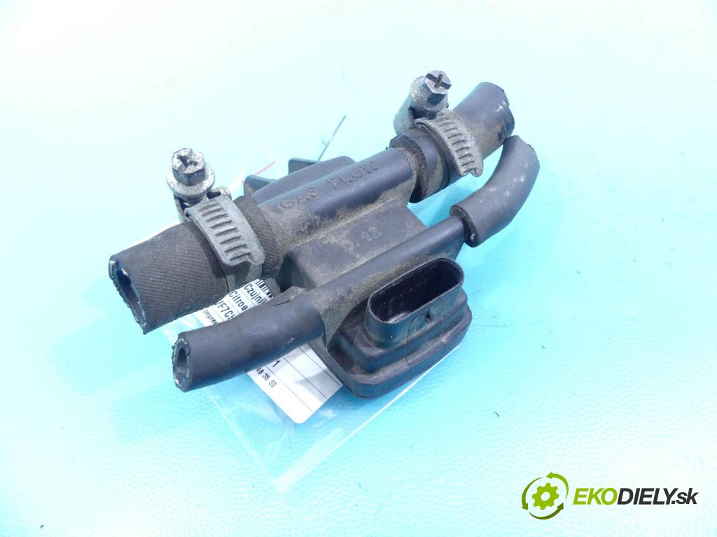 Citroen Xsara Picasso 2.0 16v 136hp automatic 100 kW 1997 cm3 5- snímač tlaku 463532000 (Snímače tlaku)