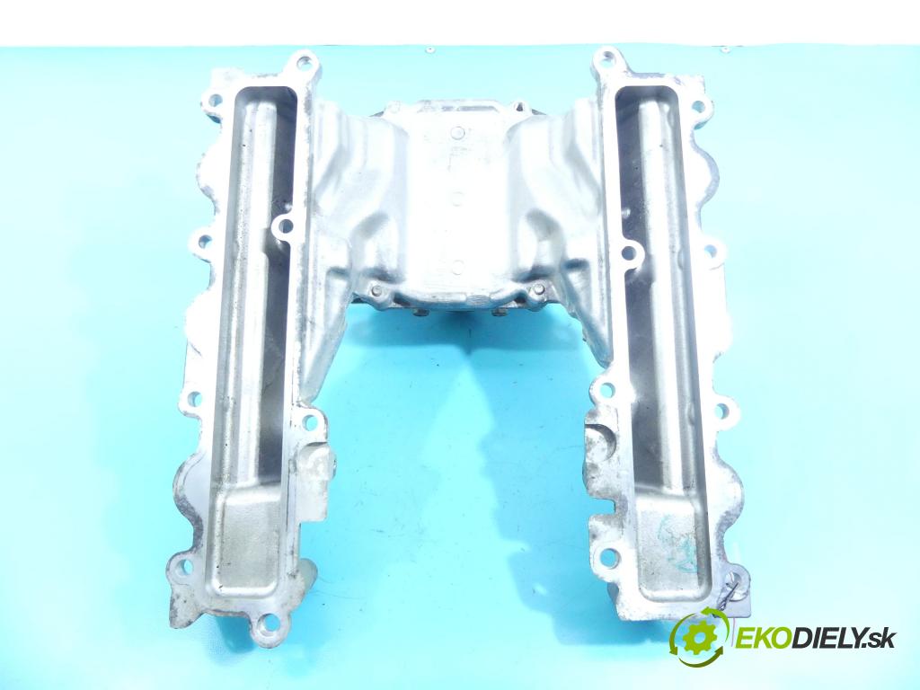 Toyota Land Cruiser J200 2007- 4.5 V8 D4D 328KM automatic 241 kW 4461 cm3 5- zvod nasávací  (Sacie potrubia)