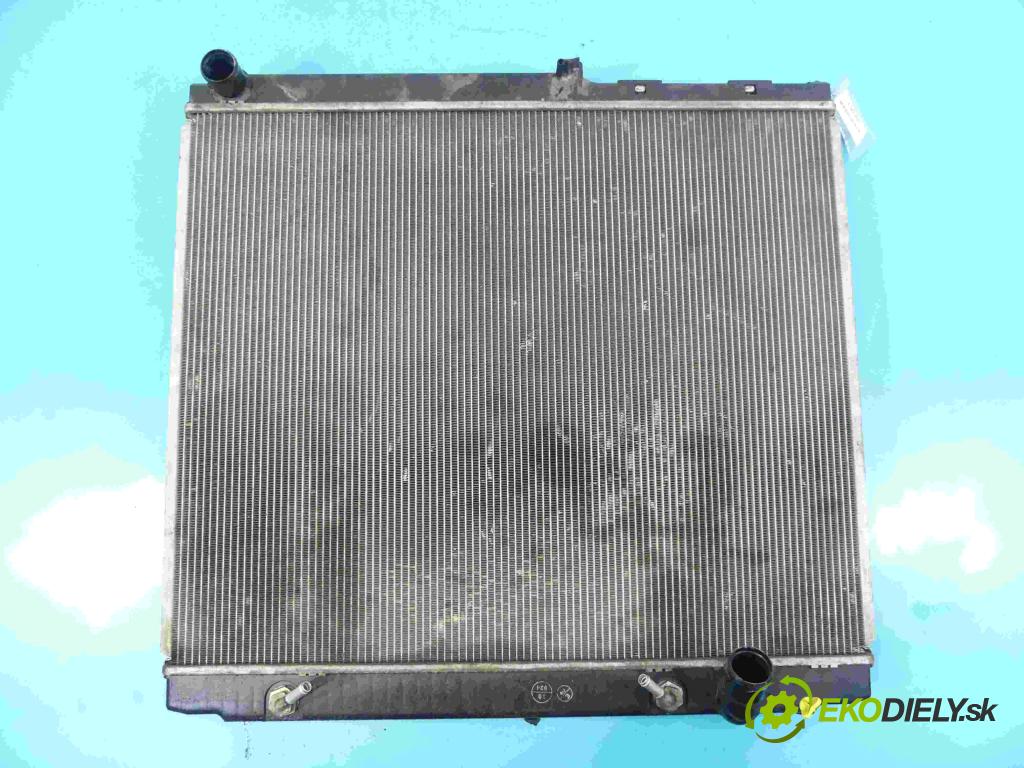 Toyota Land Cruiser J200 2007- 4.5 V8 D4D 328KM automatic 241 kW 4461 cm3 5- chladič  (Chladiče)