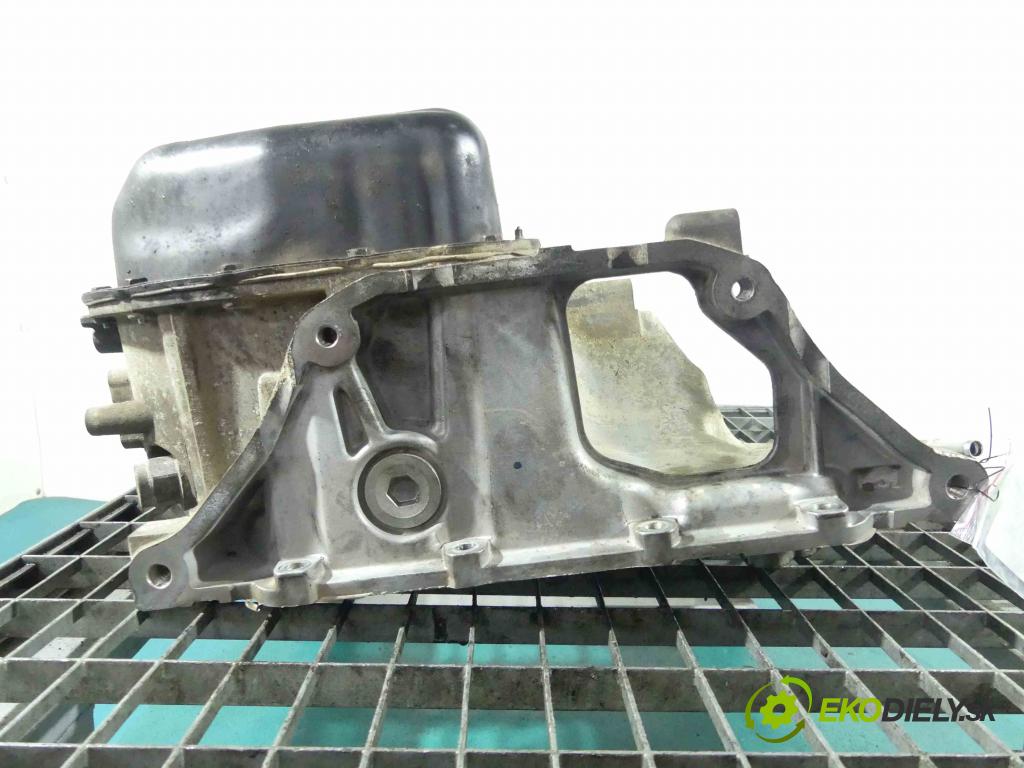 Toyota Land Cruiser J200 2007- 4.5 V8 D4D 328KM automatic 241 kW 4461 cm3 5- vaňa olejová 1VD (Olejové vane)