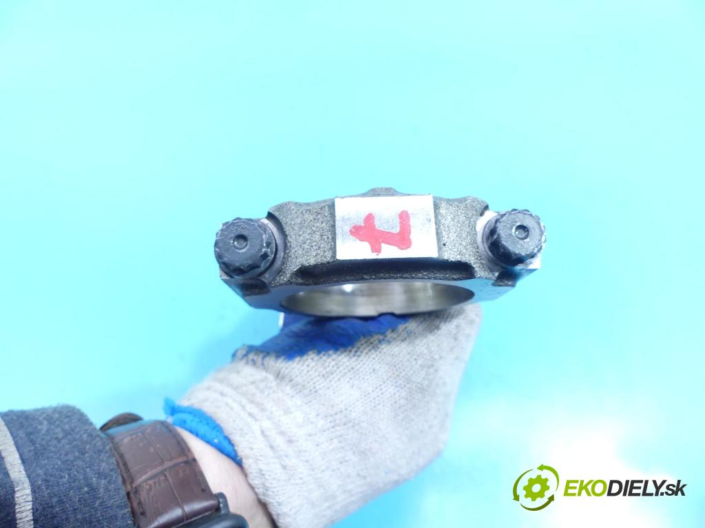 Toyota Land Cruiser J200 2007- 4.5 V8 D4D 328KM automatic 241 kW 4461 cm3 5- piest  (Piesty)