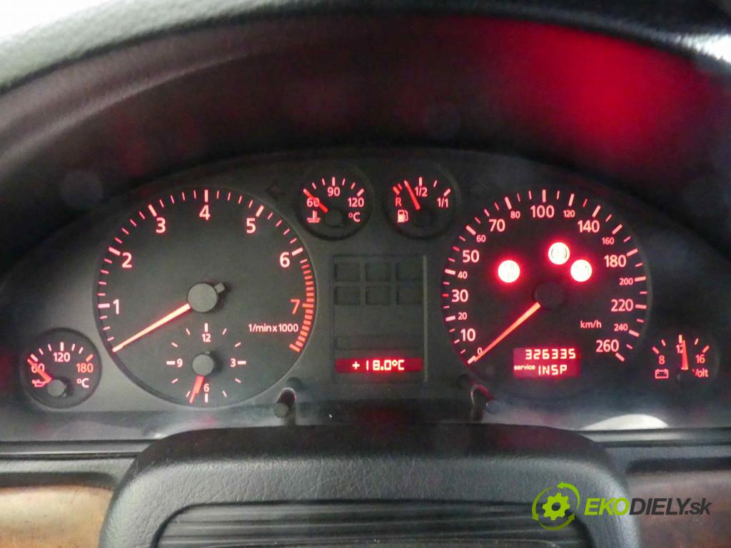 Audi A4 B5 1994-2001 2.4 V6 165 HP manual 121 kW 2393 cm3 4- prístrojovka/ budíky 8D0919861D (Prístrojové dosky, displeje)