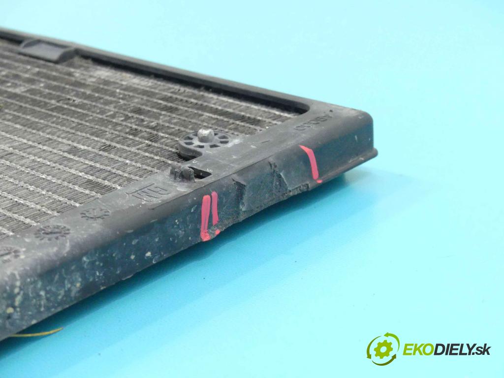 Opel Corsa C 2000-2006 1,3.0 cdti 69KM manual 51 kW 1248 cm3 3- chladič klimatizácie  (Chladiče klimatizácie)