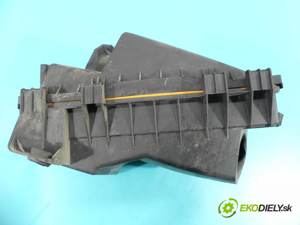 Audi A3 8L 1996-2003 1.6 SR 101 hp manual 74 kW 1595 cm3 3- obal filtra vzduchu 1J0129607D (Kryty filtrů)