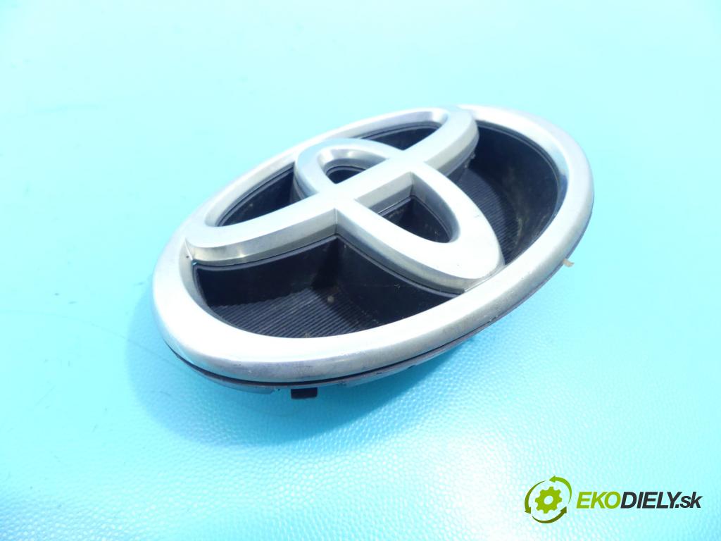 Toyota Corolla E12 2001-2009 1.4 D4D 90 hp manual 66 kW 1364 cm3 5- mřížka 75311-02120