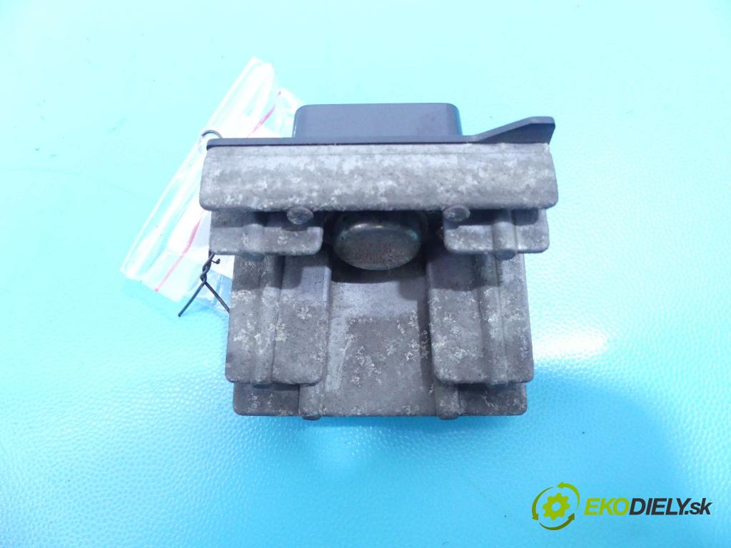 Honda CR-V I 1995-2001 2.0 16V 128 HP manual 94 kW 1973 cm3 5- rezistor 077800-0510