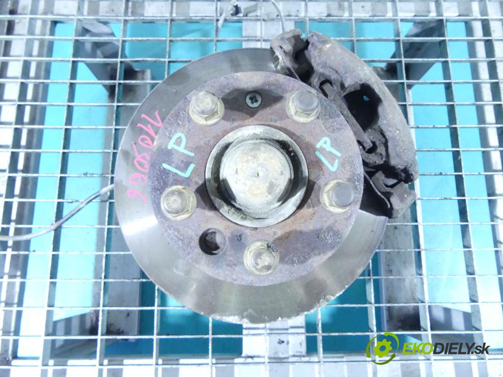 Vw LT II 1996-2006 2.5 tdi 102 HP manual 75 kW 2461 cm3 5- náboj ľavé  (Náboje)