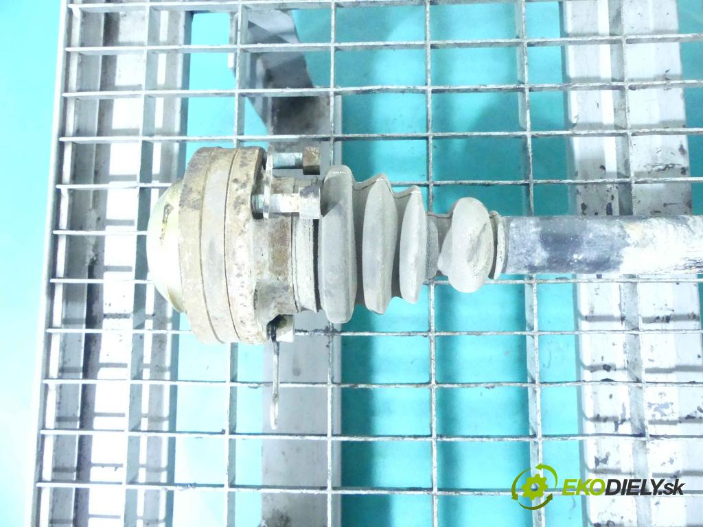 Audi A4 B6 2000-2004 2.5 tdi 179KM manual 132 kW 2496 cm3 5- poloos ľavé 8E0501203K (Poloosy)