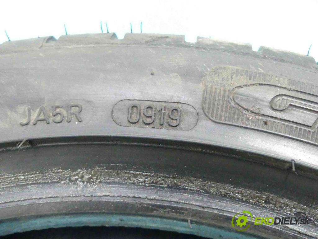 Peugeot 206 2.0 16v cabrio cc: 136 HP manual 100 kW 1997 cm3 2- Pneumatika: para 2 kusy