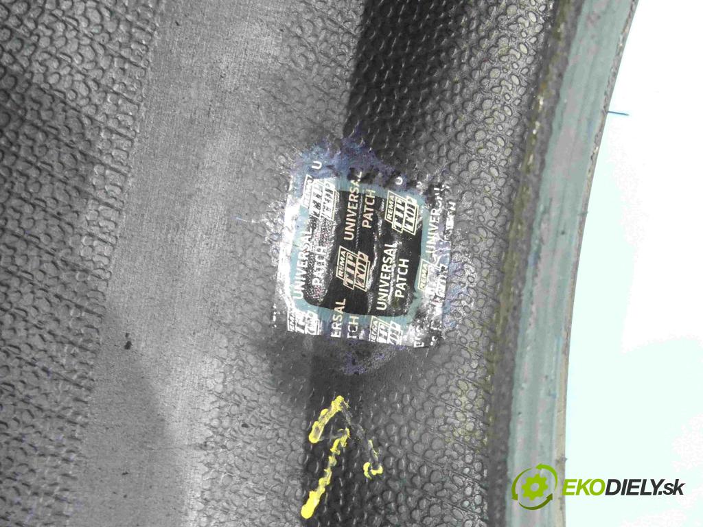 Peugeot 206 2.0 16v cabrio cc: 136 HP manual 100 kW 1997 cm3 2- Pneumatika: para 2 kusy