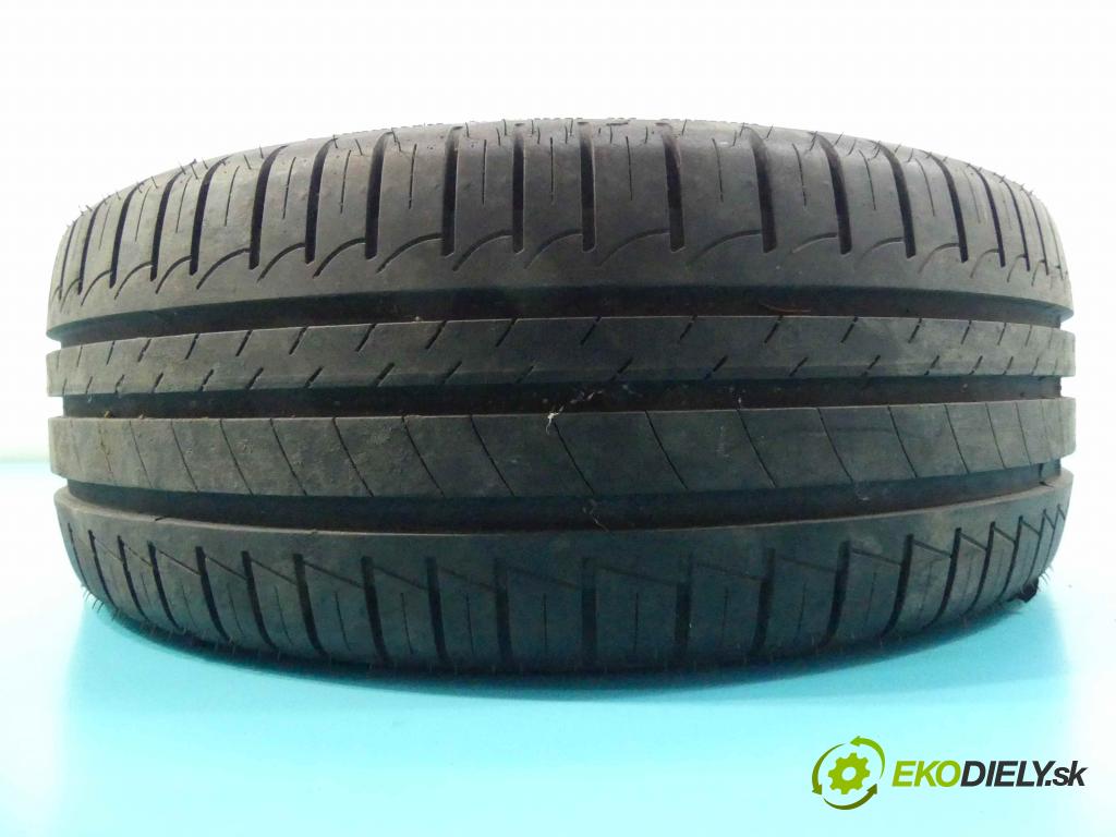 Peugeot 206 2.0 16v cabrio cc: 136 HP manual 100 kW 1997 cm3 2- Pneumatika: para 2 kusy