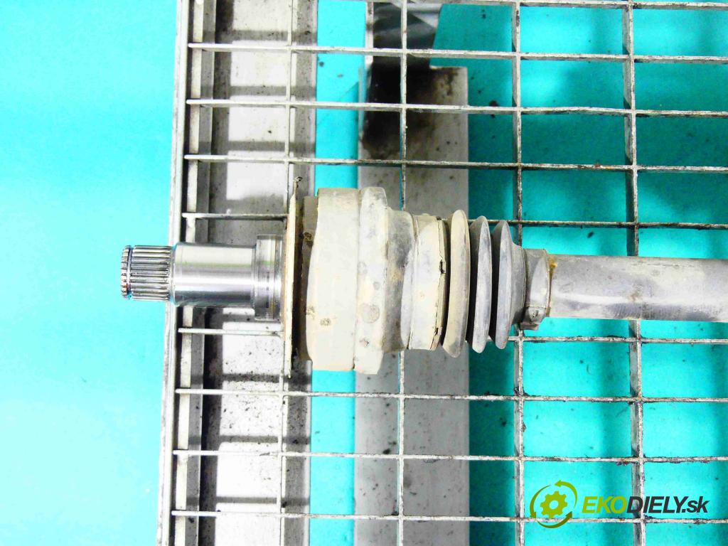 Mercedes ML W166 2011-2015 3.5 V6 306KM automatic 225 kW 3498 cm3 5- poloos pravé A1663501010 (Poloosy)