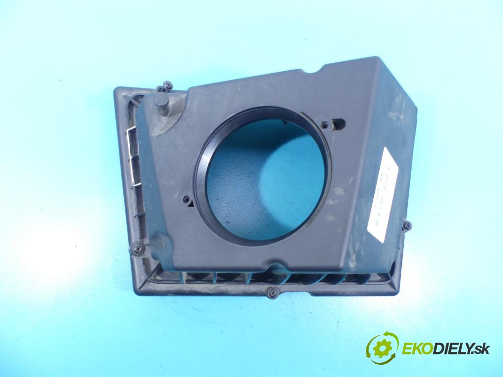 Land rover Discovery Sport 2014-2019 2.0 td 150 hp automatic 110 kW 2000 cm3 5- obal filtra vzduchu GJ32-9600-A (Kryty filtrů)