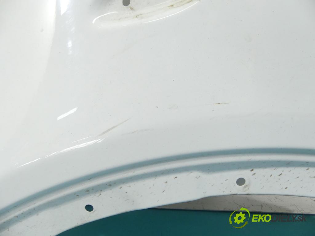 Land rover Discovery Sport 2014-2019 2.0 td 150 hp automatic 110 kW 2000 cm3 5- blatnik přední levý