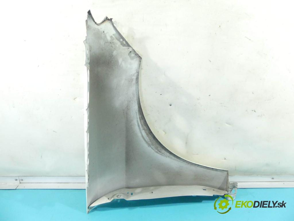 Mercedes ML W166 2011-2015 3.5 V6 306KM automatic 225 kW 3498 cm3 5- blatnik přední levý